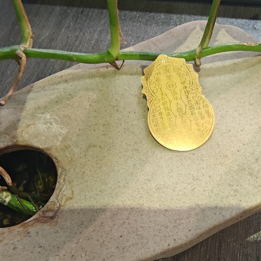 精致小巧金色太太牌卡片