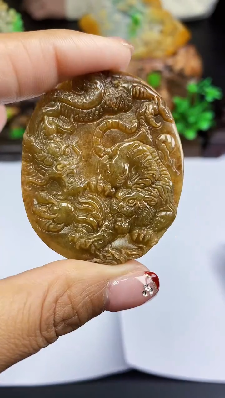 【闪购商品】翡翠颈饰未镶嵌翡翠A货