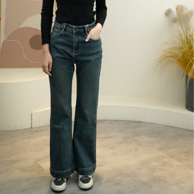 BSIEE本涩显瘦复古冬季蓝色女装秋冬微喇裤阔腿裤牛仔裤休闲百搭