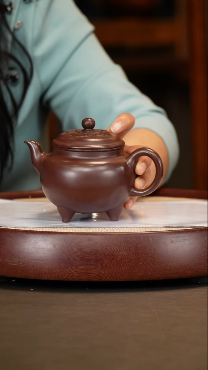 紫砂茶壶【时顺华】老紫泥大彬如意  300CC