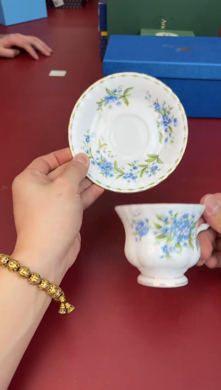 【闪购商品】瓷片新号开播全场漏@@AR7