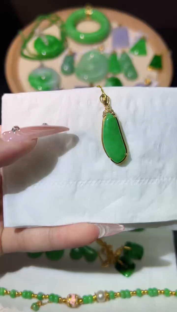 【闪购商品】翡翠颈饰18K金镶嵌Y缅料A货/支持复检/一件