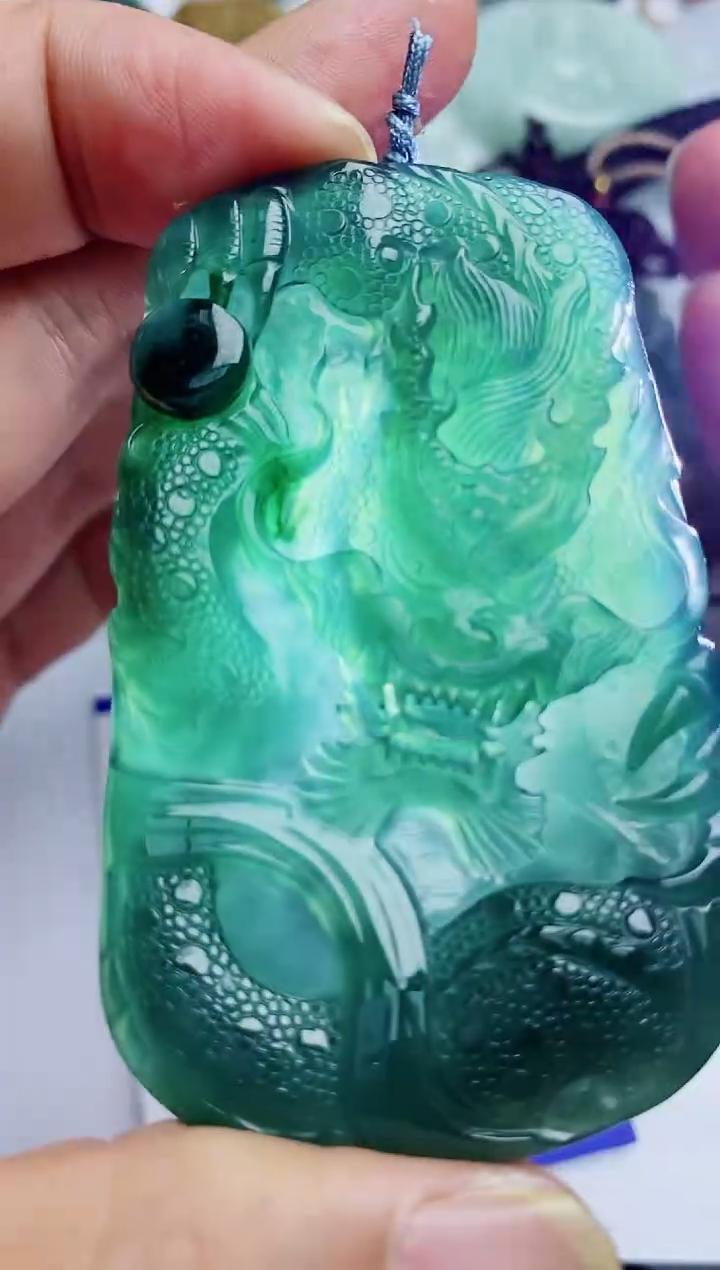 【闪购商品】翡翠吊坠(不含链)未镶嵌1
