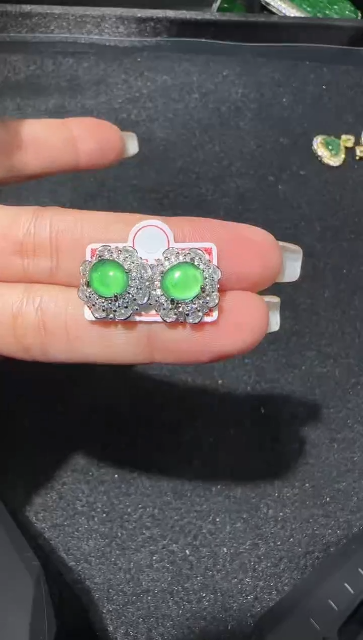 【闪购商品】翡翠耳饰未镶嵌多样性发货拍一发一