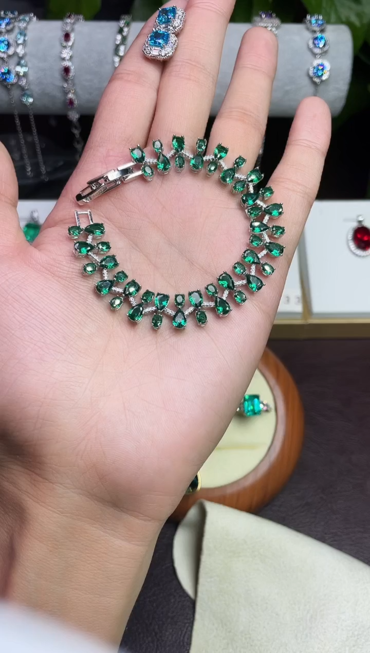 合金合成钻石绿宝手链