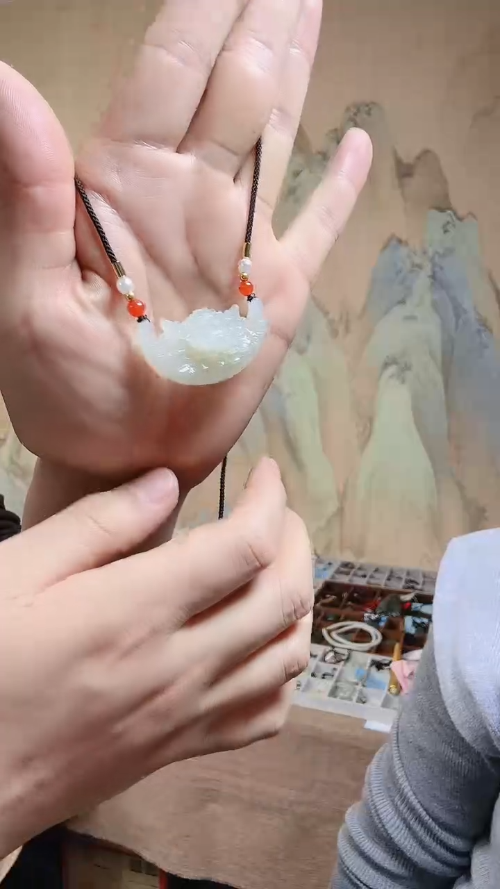 【闪购商品】和田玉颈饰未镶嵌.