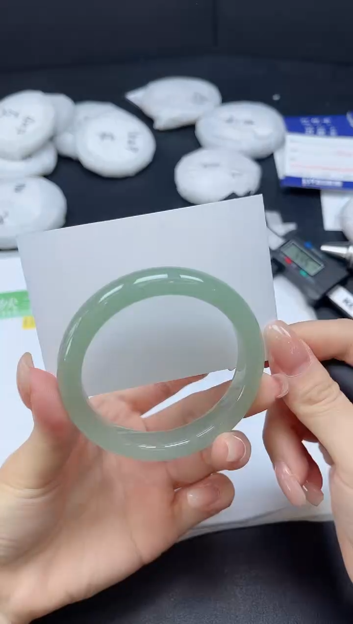 未镶嵌手镯石英质玉0180-5455