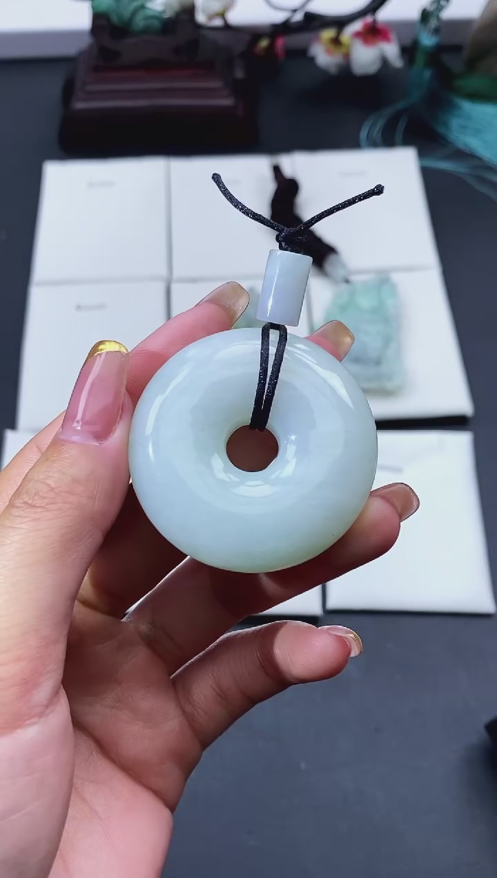 【闪购商品】翡翠颈饰未镶嵌天然缅甸翡翠A货