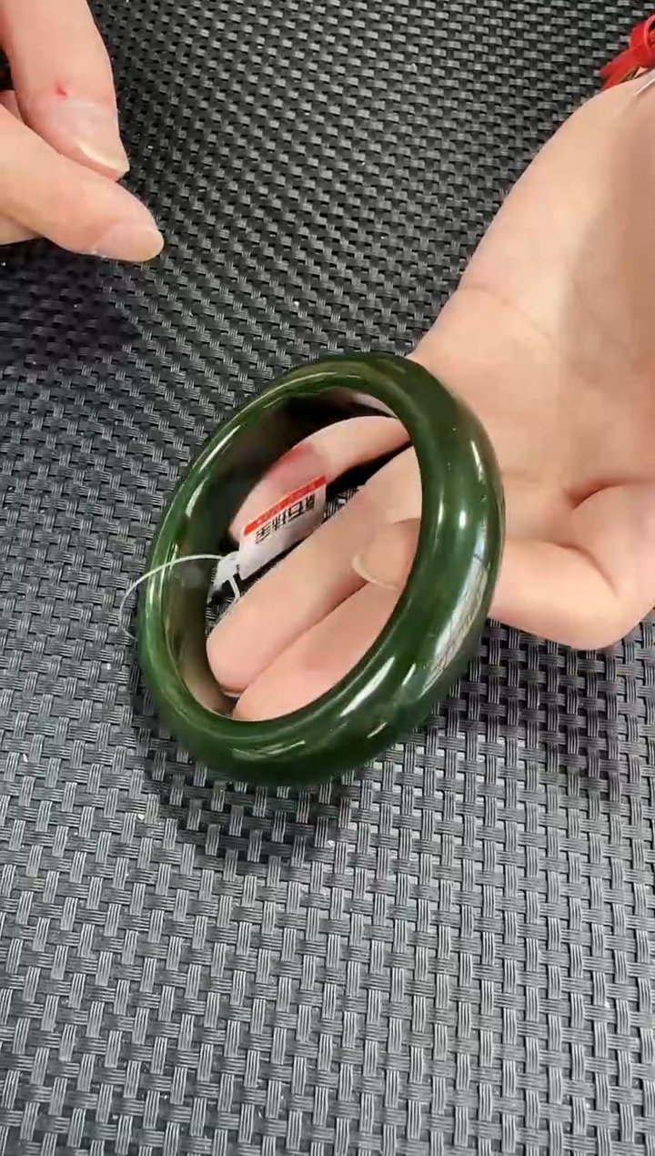 【闪购商品】和田玉（碧玉）手镯未镶嵌圈口约59mm