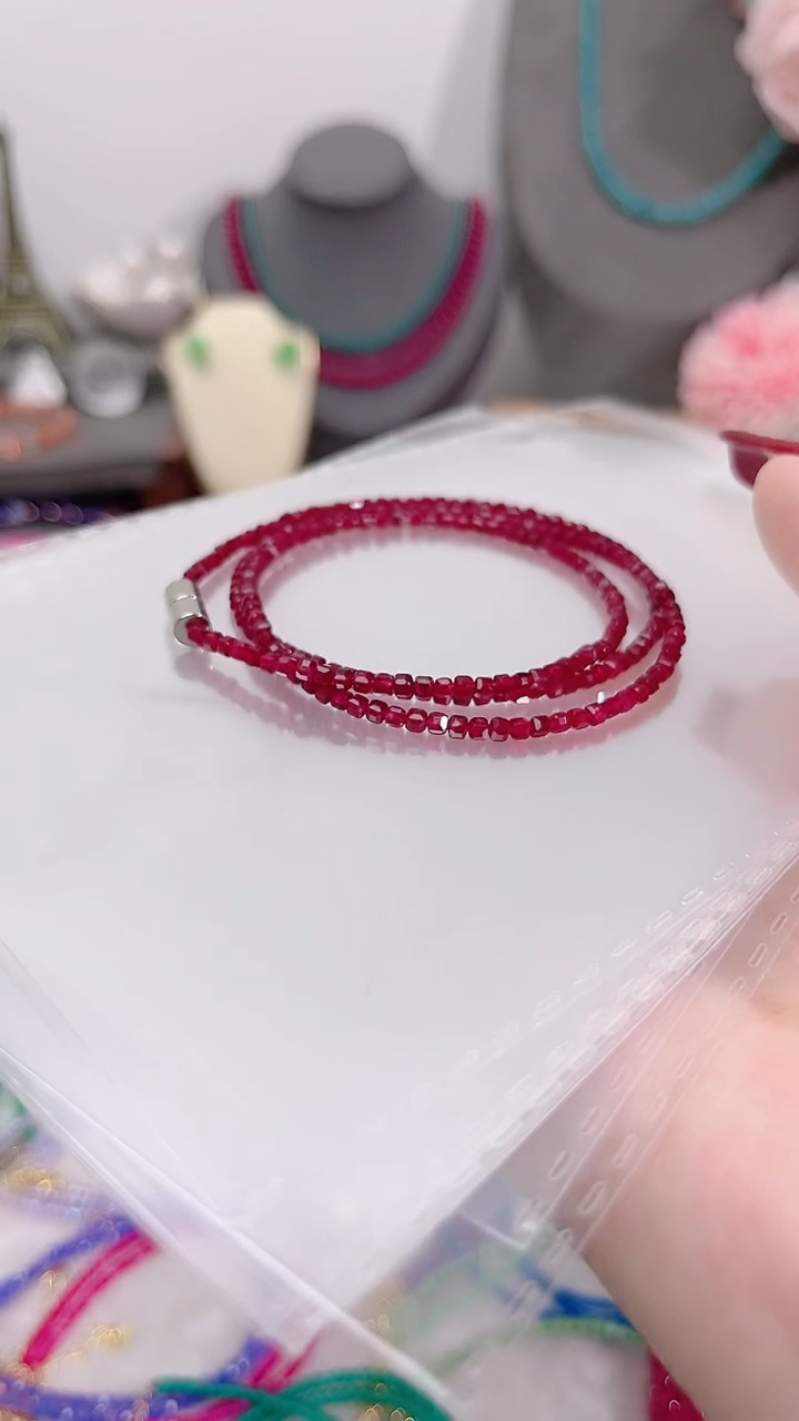 银S925镶嵌手链红宝石三圈姨妈99
