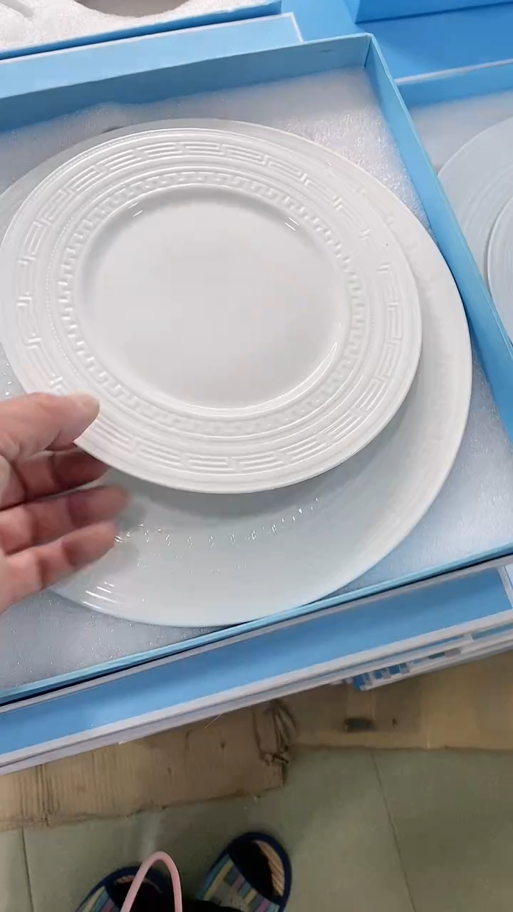 瓷片锅碗瓢盆一件不留@@1