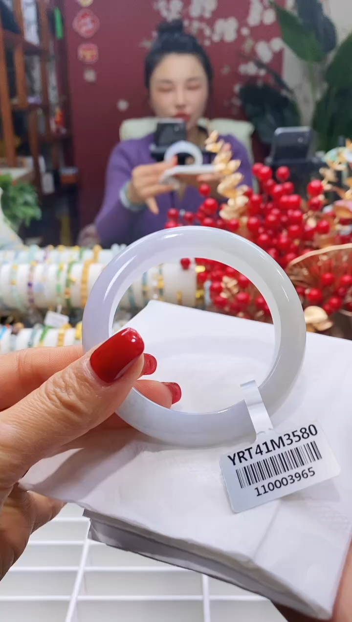 【闪购商品】翡翠手镯未镶嵌117半山水5556/11.5*9.3