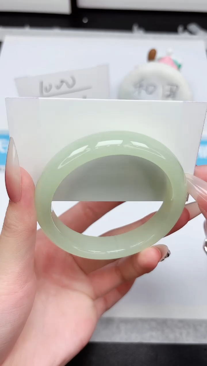 石英质玉手镯未镶嵌13-58