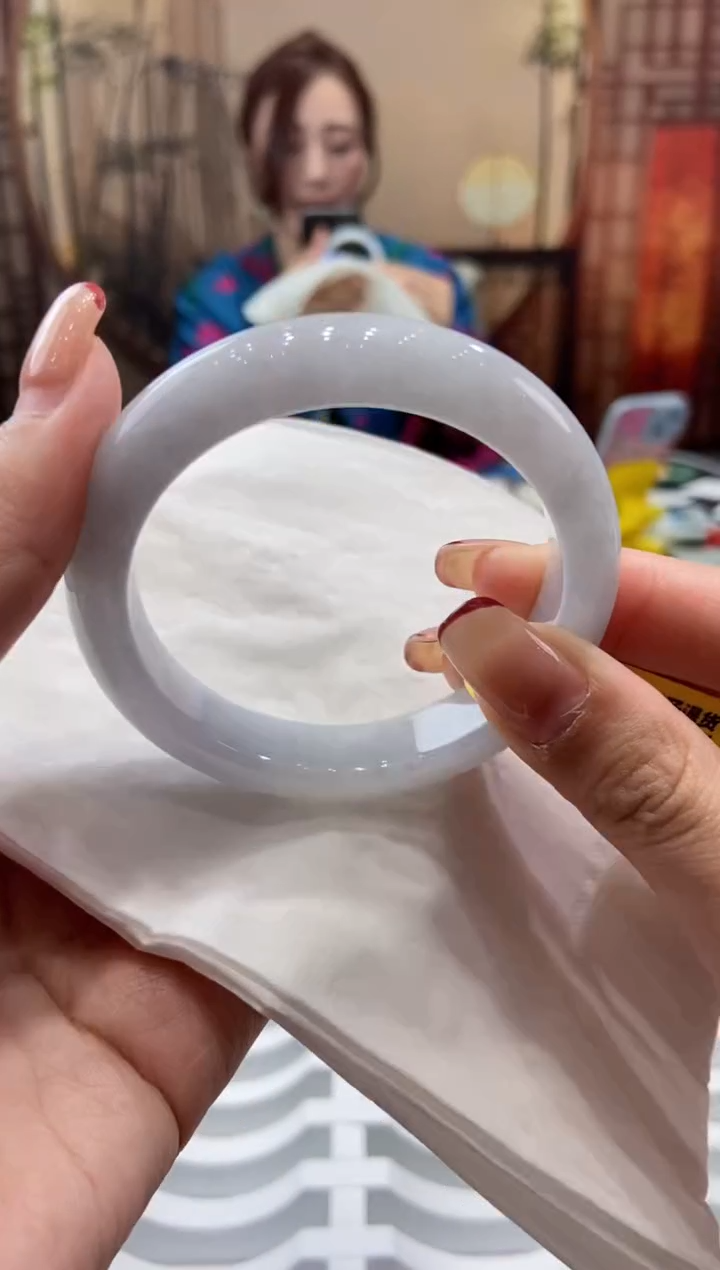 【闪购商品】翡翠手镯未镶嵌00007741