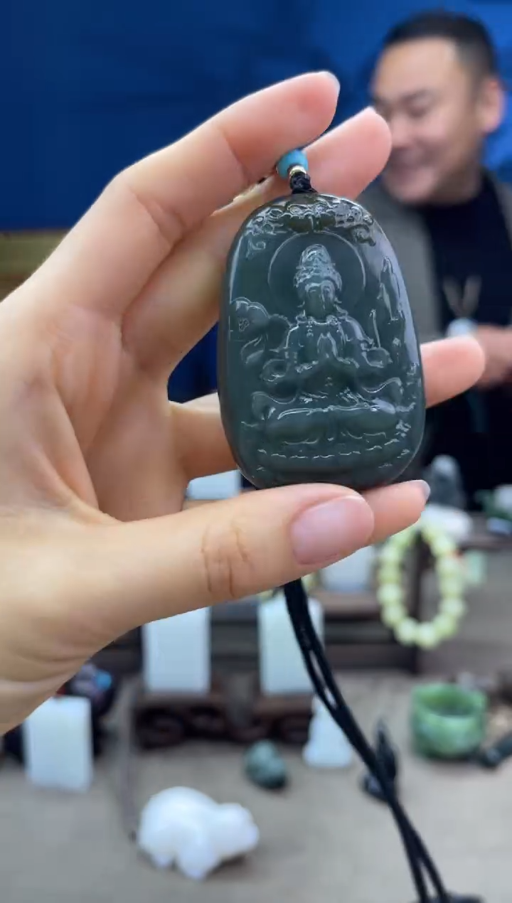 【闪购商品】和田玉颈饰未镶嵌1