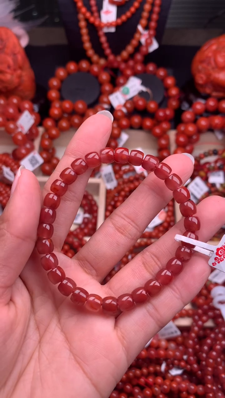 【闪购商品】南红玛瑙珠宝奇石未镶嵌6