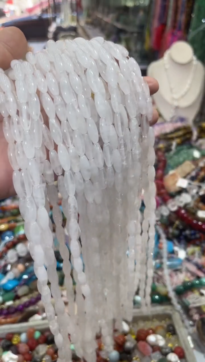 未镶嵌玛瑙/玉髓珠宝半成品一条