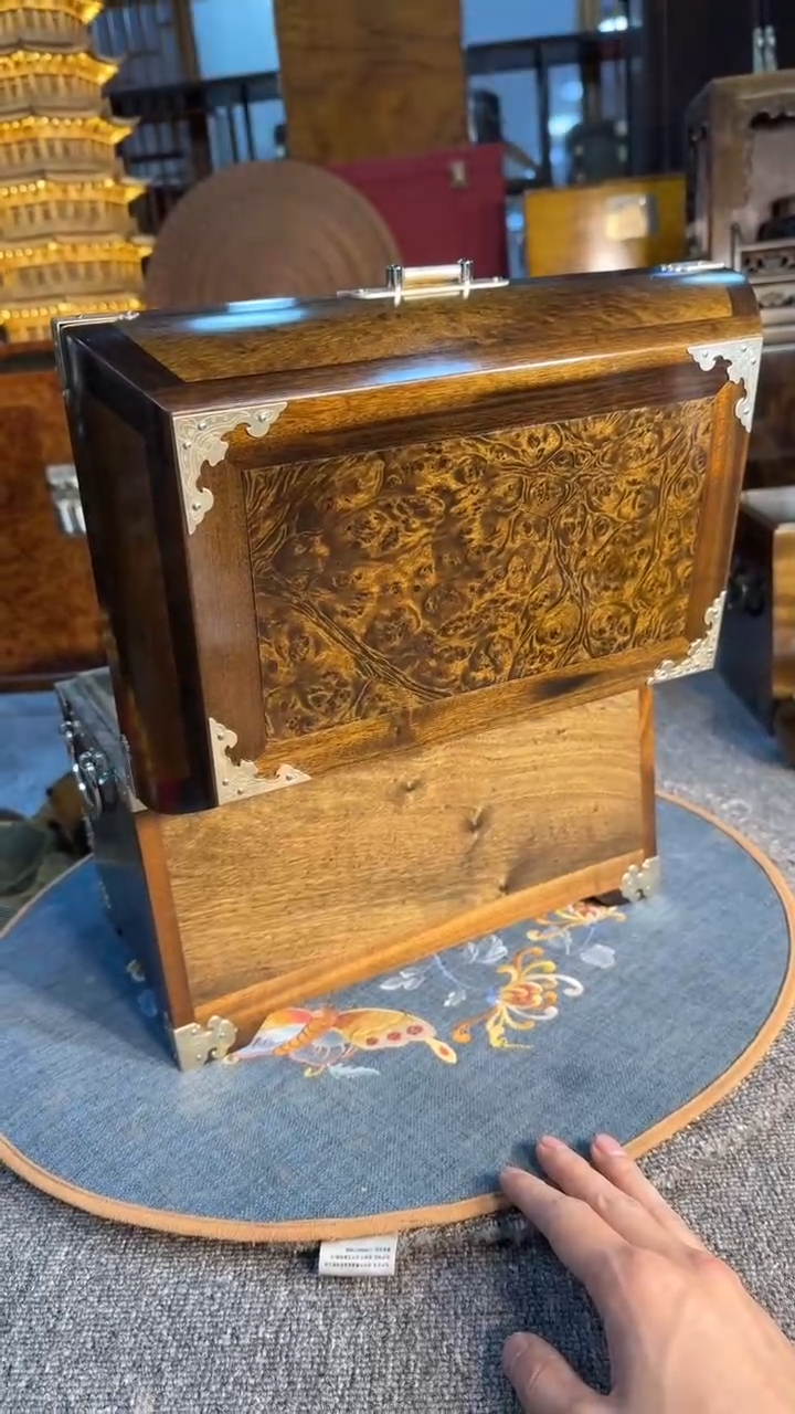 【闪购商品】乌木类成套家具阴沉嫦娥镜箱 s41