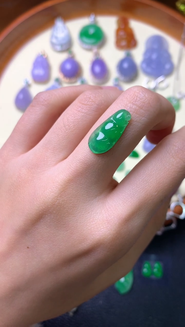 【闪购商品】定制翡翠未镶嵌裸石（镶嵌定制）