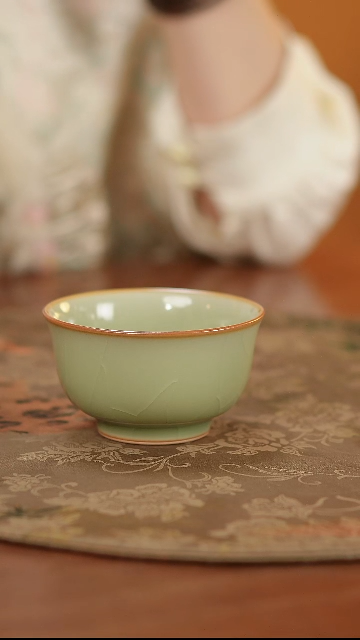  善窑厂汝窑柴窑粉青如意杯