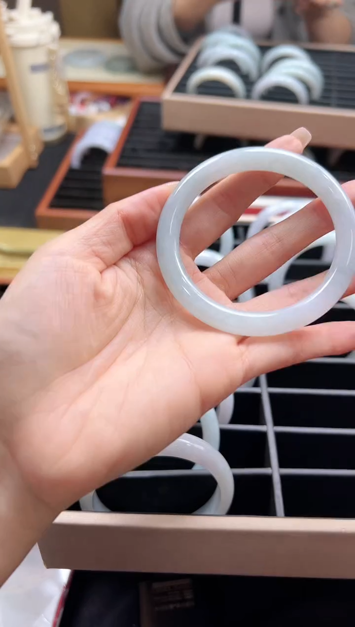 翡翠未镶嵌手镯TS0319-21/54