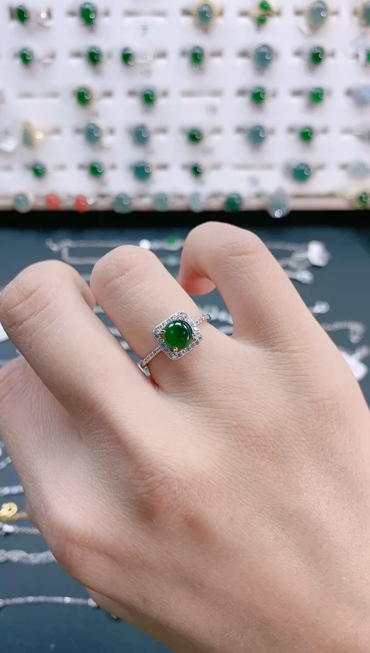 【闪购商品】翡翠戒指银S925镶嵌天然翡翠