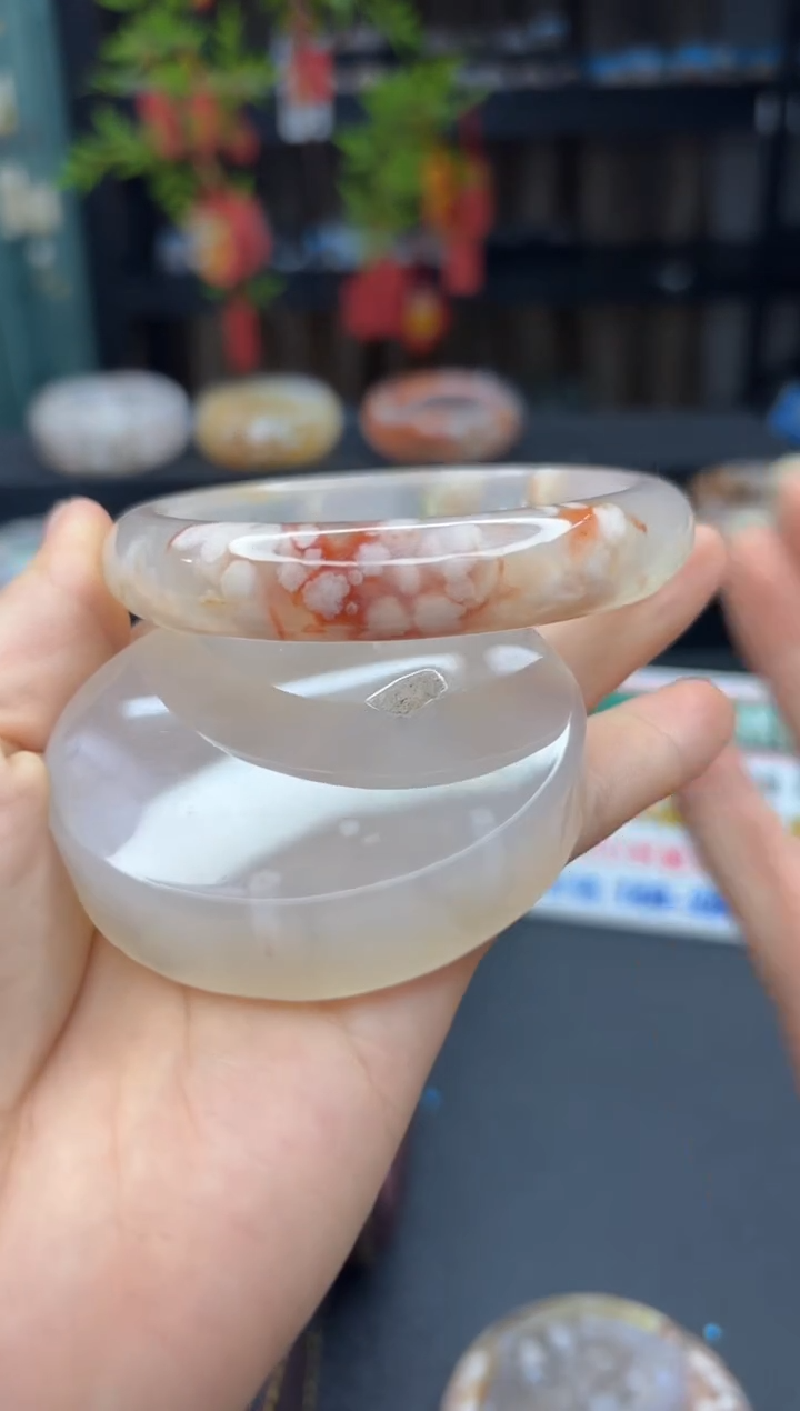 【闪购商品】石英质玉手镯未镶嵌2314（60圈赠送镯心）