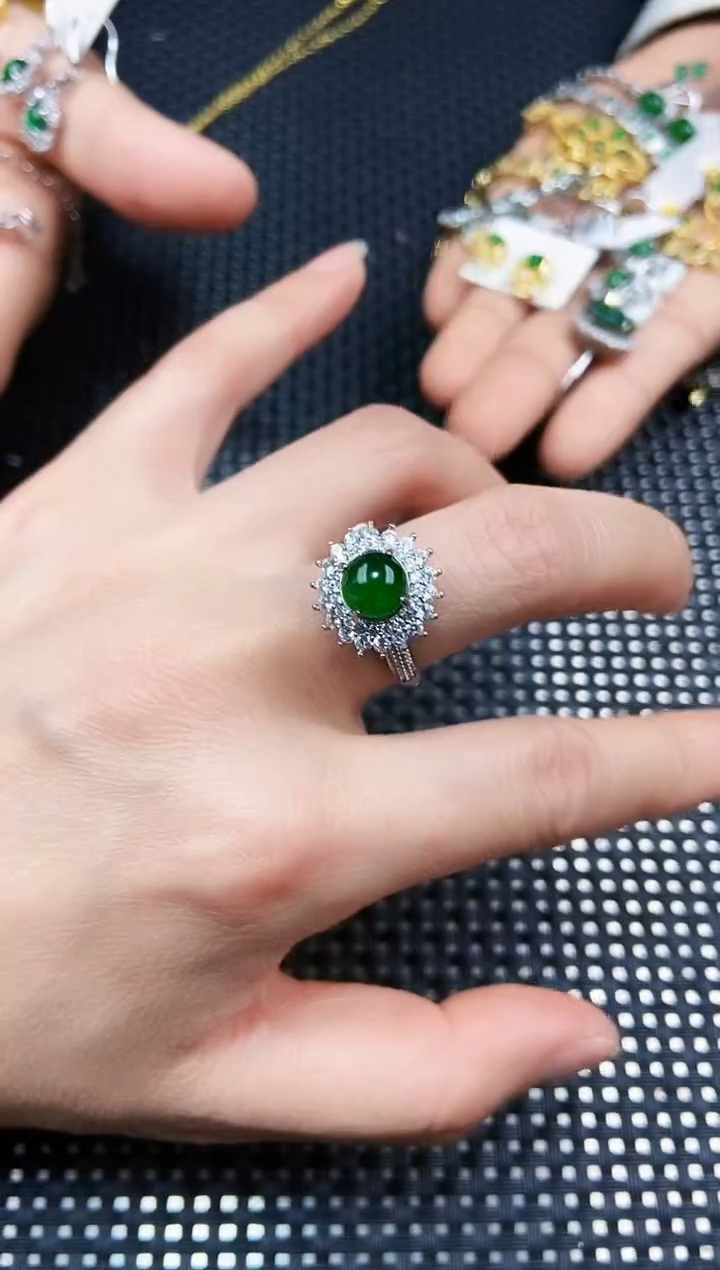 【闪购商品】翡翠戒指未镶嵌111111111