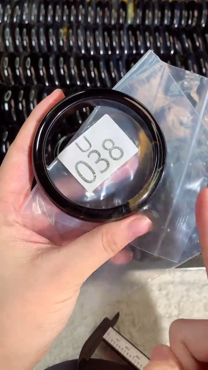 水晶手镯未镶嵌U038-61
