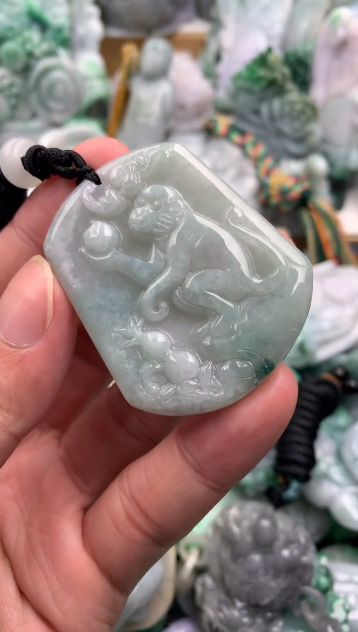 吊坠(不含链)未镶嵌翡翠1