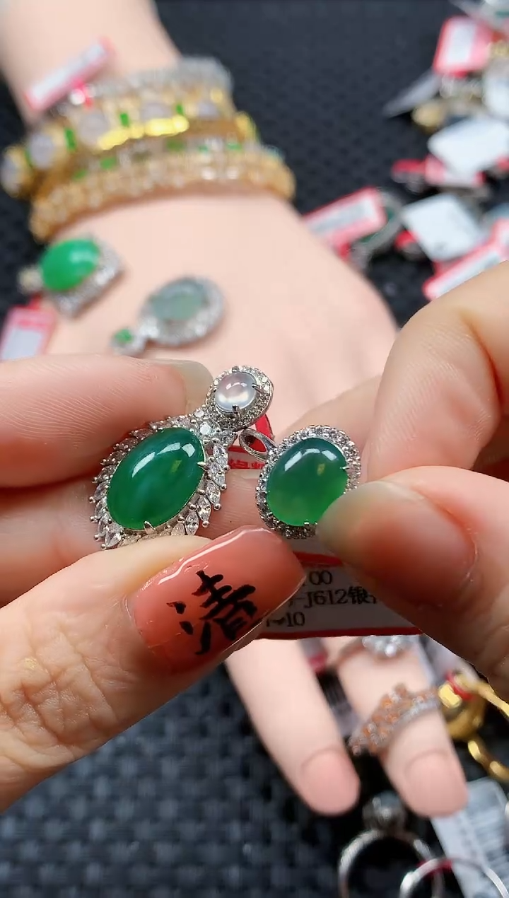 银S925镶嵌戒指翡翠天然A货缅甸翡翠