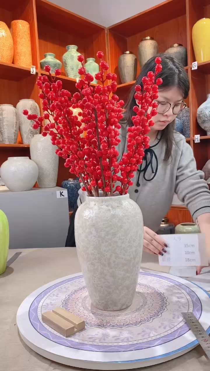 【闪购商品】瓶精品陶瓷花瓶 无花 茶白 中号