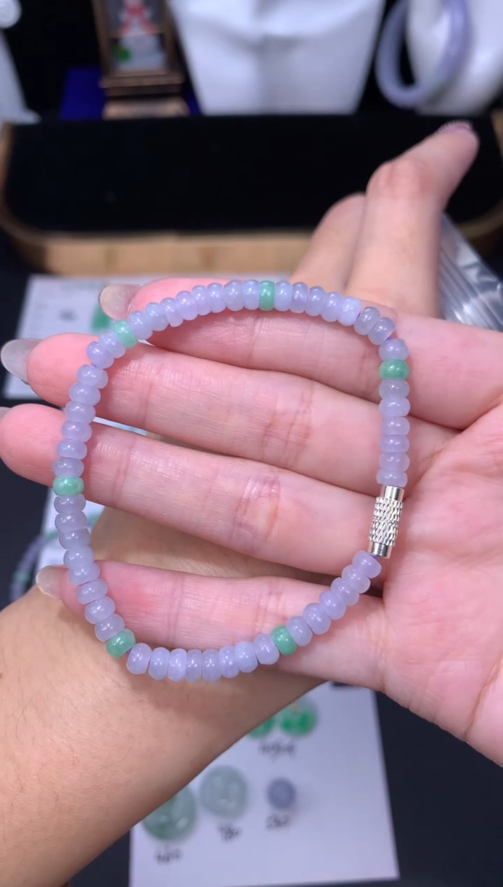 未镶嵌定制翡翠48小时鉴赏期 退货不扣服务费