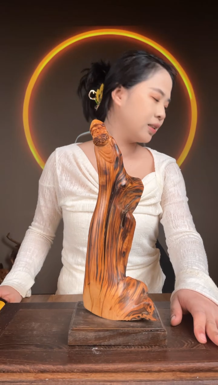 【闪购商品】柏木（崖柏）手工摆件,先抢先得!