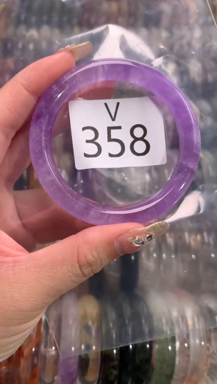 【闪购商品】水晶水晶手镯未镶嵌358-52+