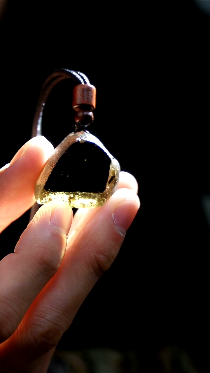 吊坠(赠链)未镶嵌水晶水晶