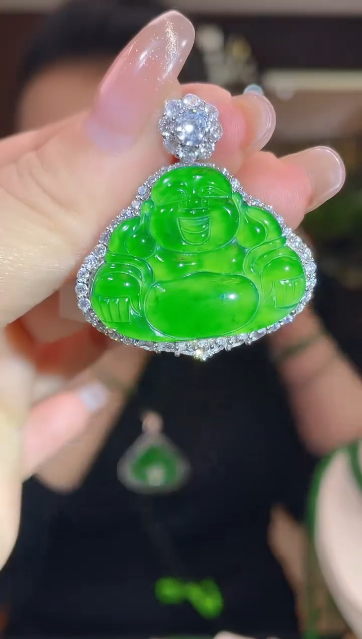 【闪购商品】翡翠吊坠(不含链)未镶嵌多样性发其一