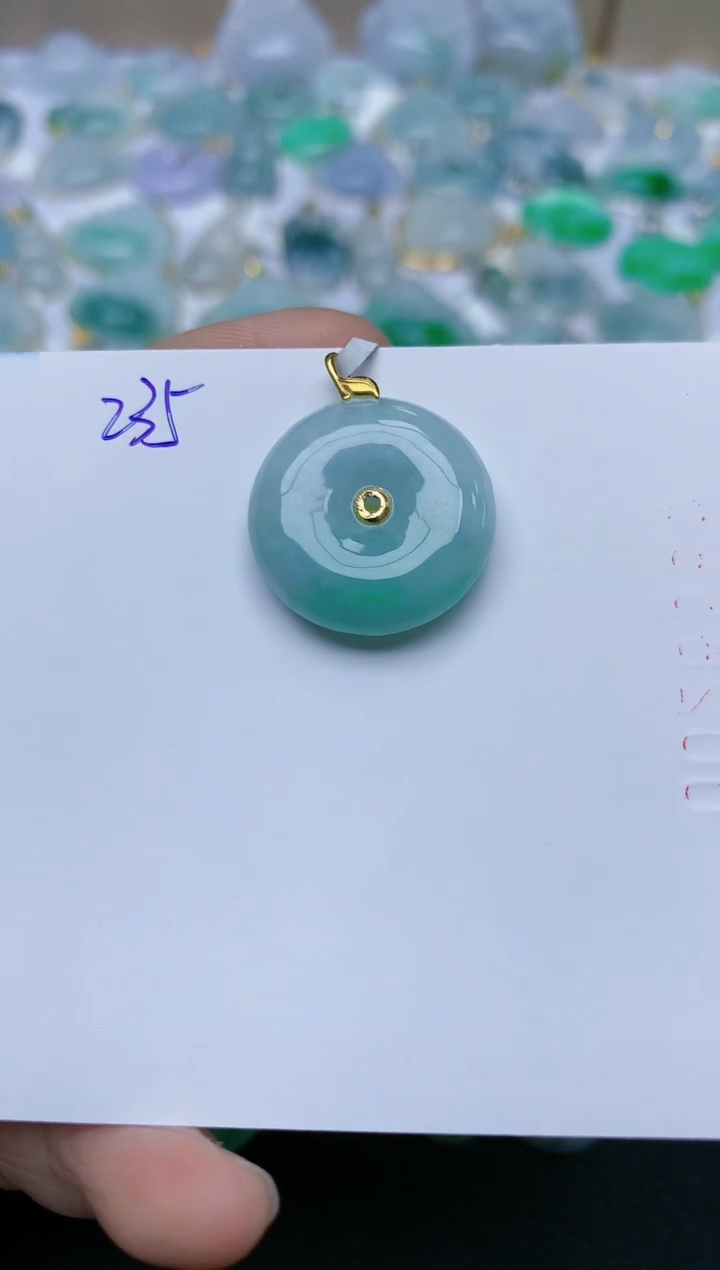 【闪购商品】翡翠颈饰18K金镶嵌天然翡翠A货    