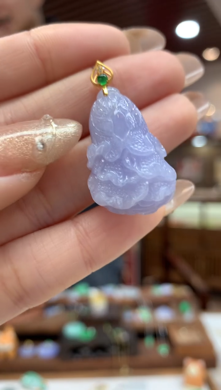 【闪购商品】翡翠吊坠(不含链)18K金镶嵌白菜