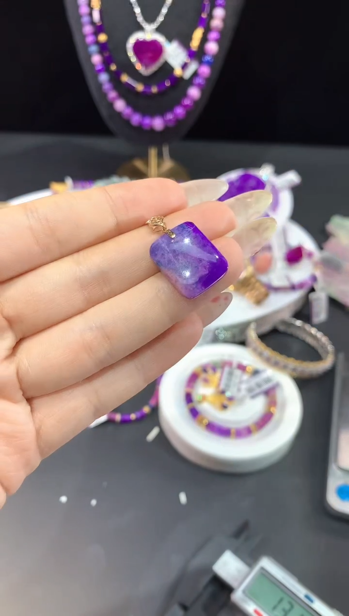 苏纪石（舒俱来）18K金镶嵌，吊坠