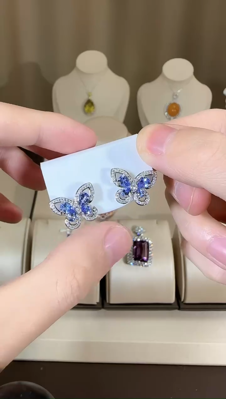 【闪购商品】坦桑石耳饰银S925镶嵌16mm耳钉