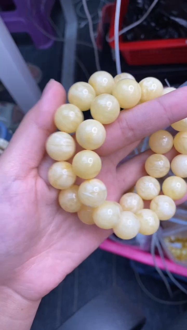 未镶嵌琥珀裸石5/25多样性发其一100