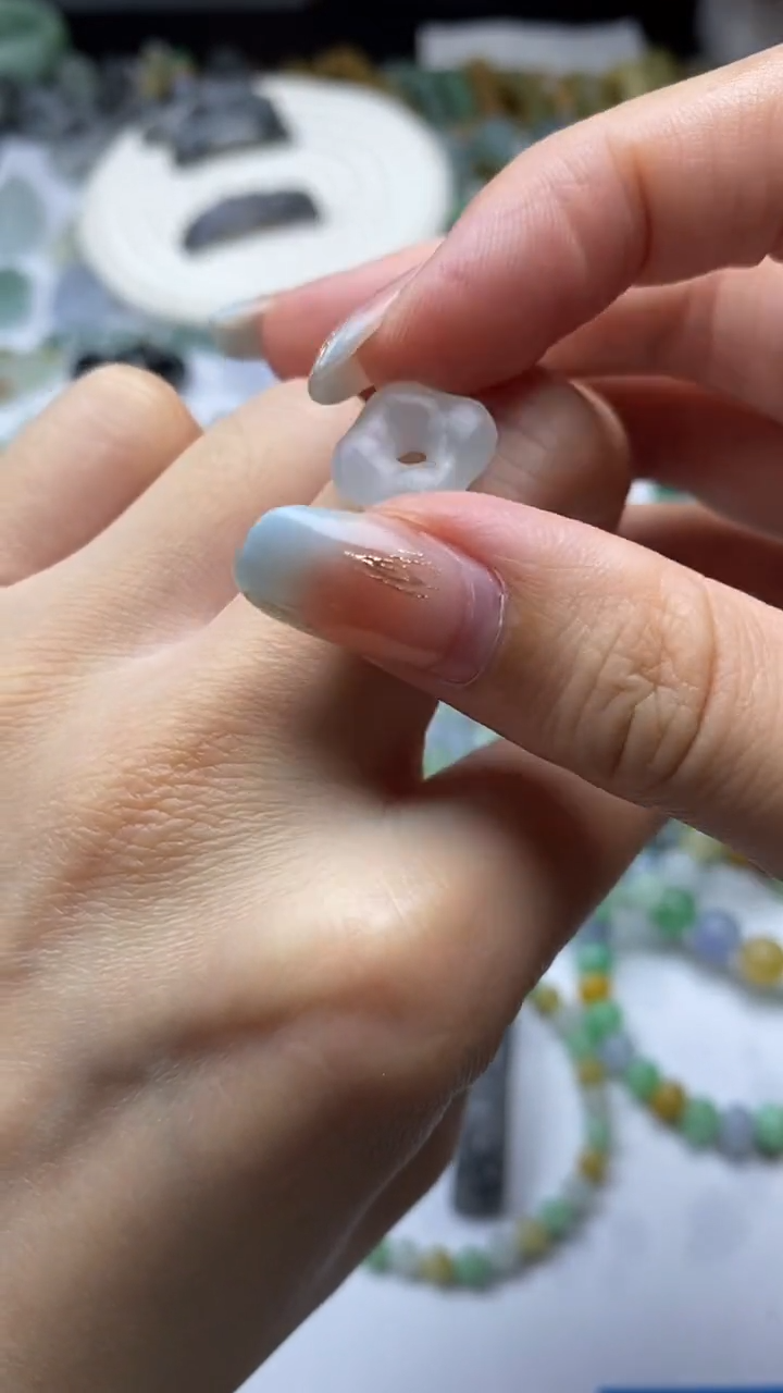 未镶嵌定制翡翠毛货定制不退不换