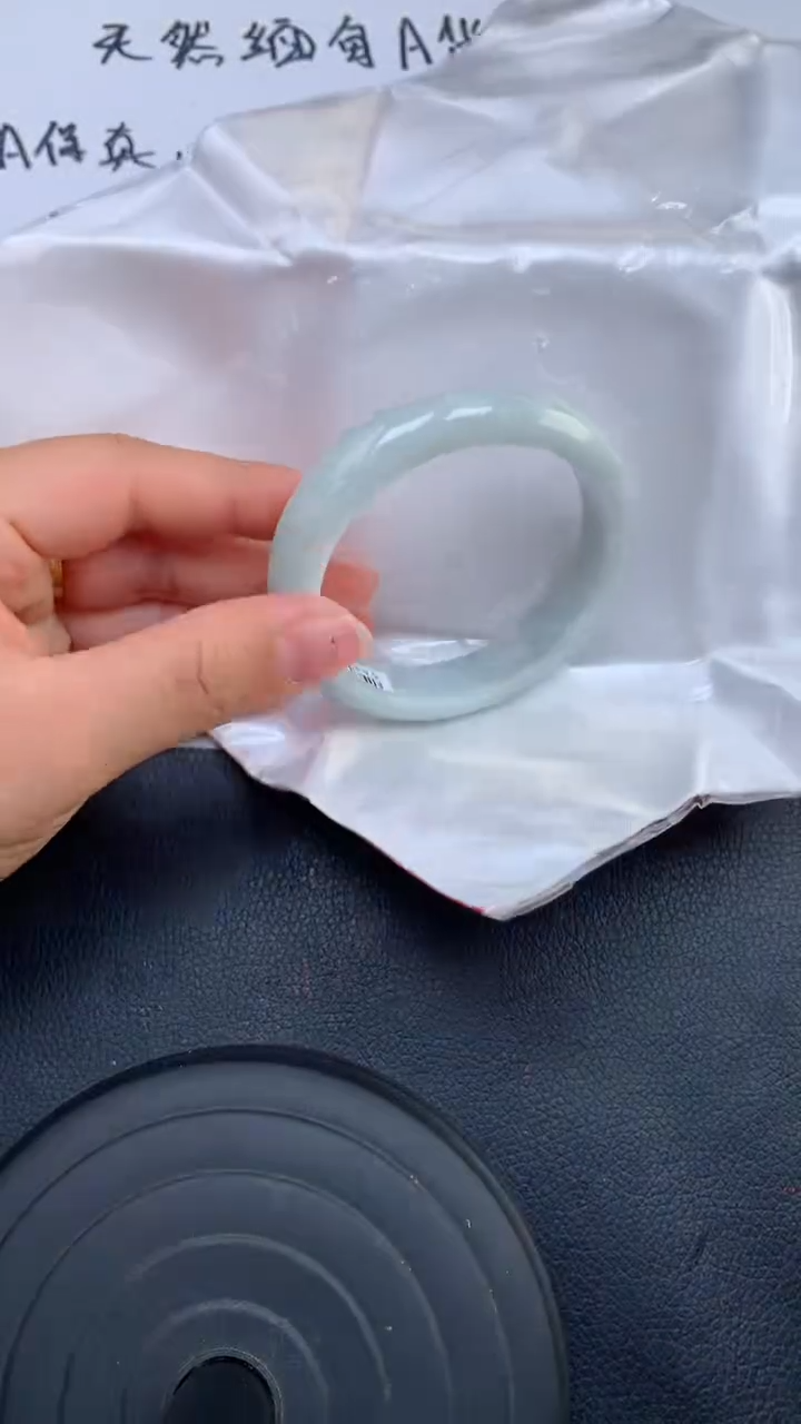 【闪购商品】翡翠手镯未镶嵌天然缅甸A货翡翠手镯