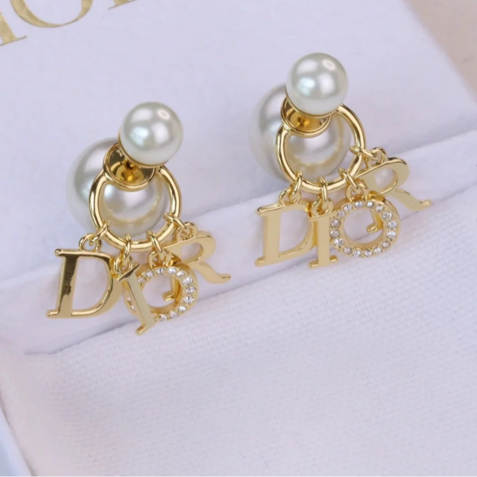 全新未使用 DIOR/迪奥 小花6珊 DIOR TRIBALES 耳环 金色合金