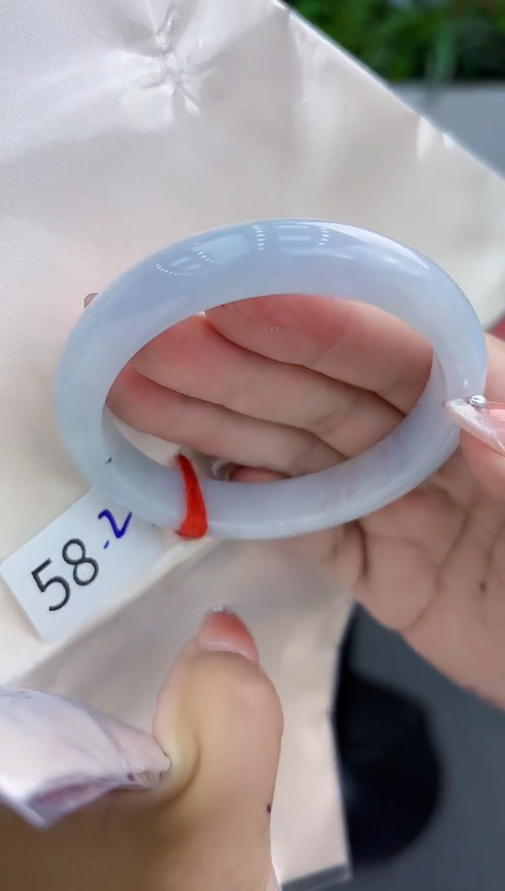 【闪购商品】翡翠手镯未镶嵌翡翠手镯