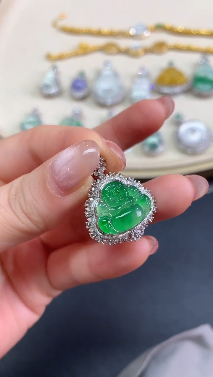 吊坠(不含链)18K金镶嵌翡翠A112|19800