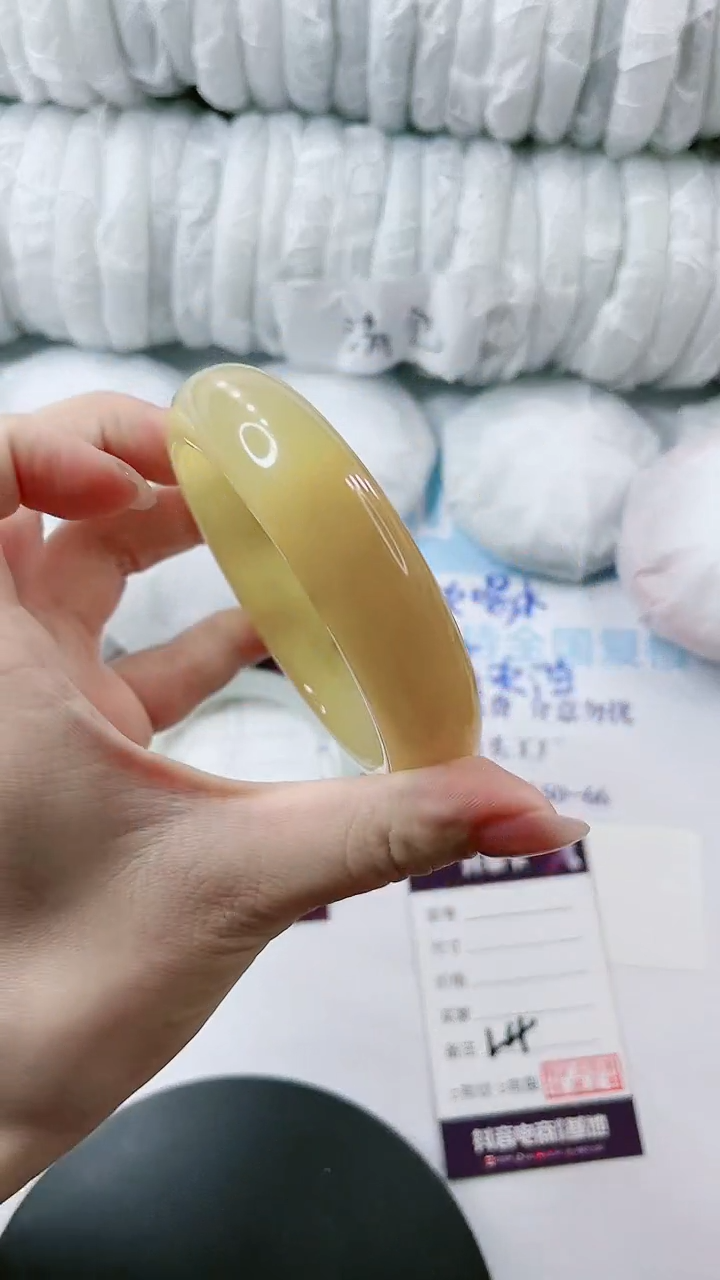 【闪购商品】石英质玉手镯未镶嵌多样性发货L4-62