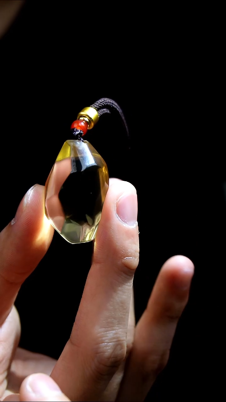 吊坠(赠链)未镶嵌水晶水晶