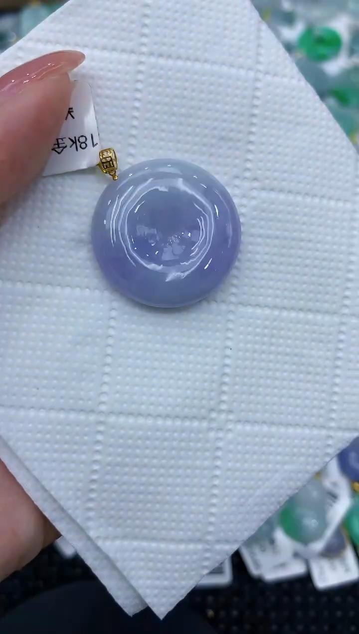 翡翠18K金镶嵌颈饰111111111111